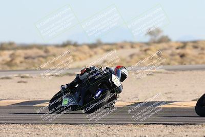 media/Dec-07-2025-CVMA (Sun) [[3e7d2de5dc]]/Race 10-Formula 40 Open/